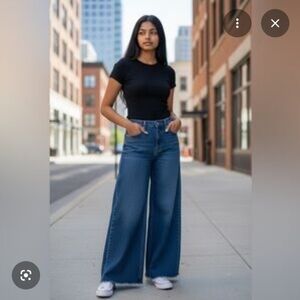 NWOT BCBGeneration High Rise Wide LEG Jeans